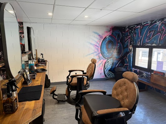 Evolution Theory barber photo 3