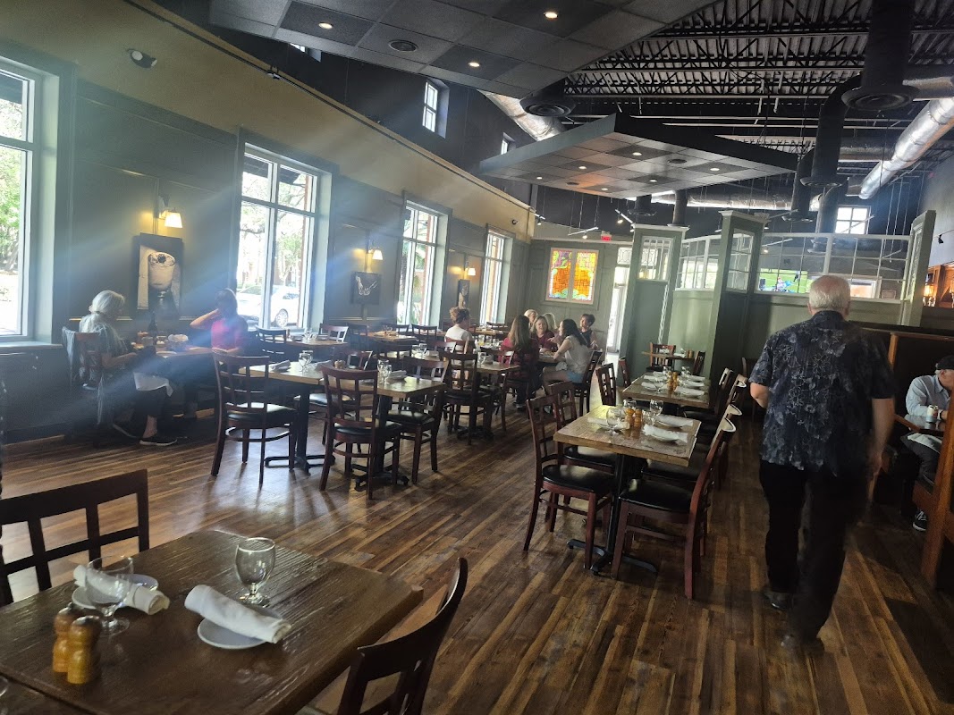 Crave Kitchen & Cocktails photo 5