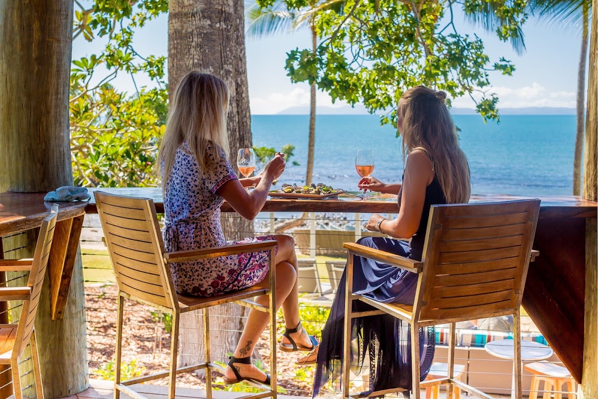 Northerlies Beach Bar & Grill