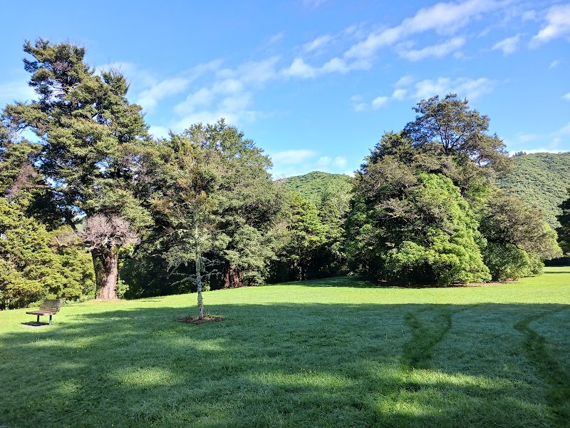 Harcourt Park gardens