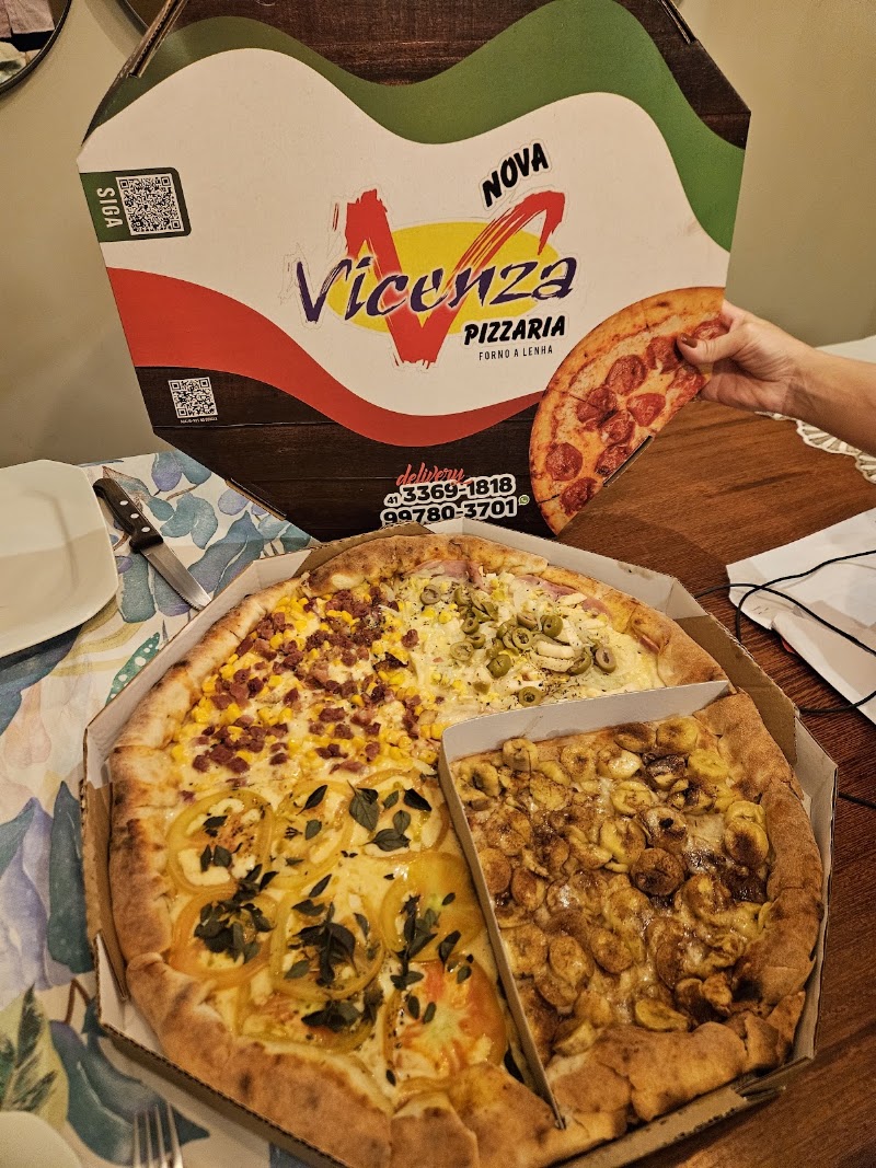 Foto de Pizzaria Nova Vicenza: Pizzas, Combos, Forno a Lenha, Delivery em Curitiba PR