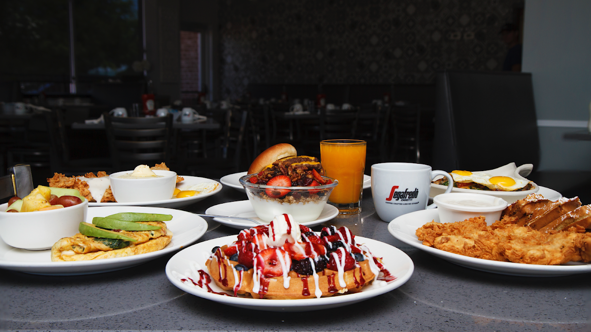 Leo's Brunch House