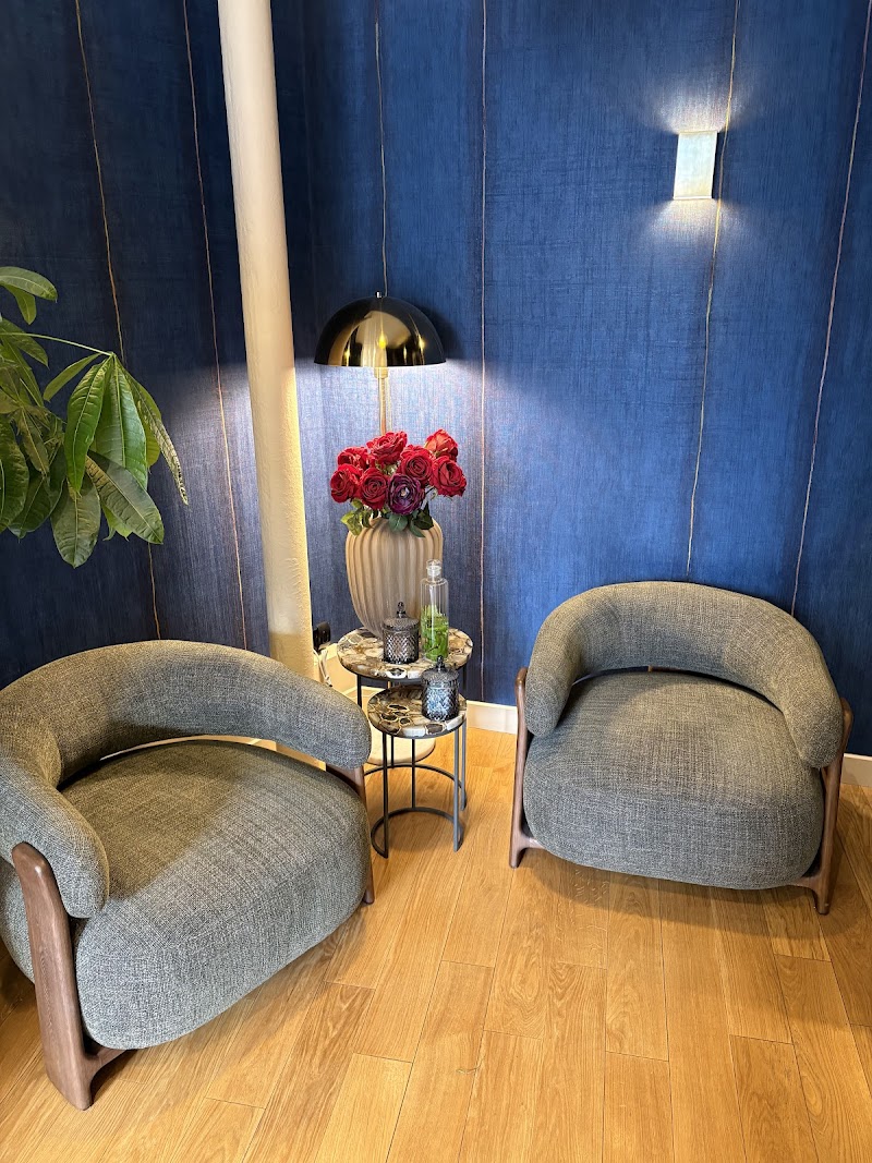 L’Instant Barbier Paris 3 – Coiffeur Barbier Homme Haut de Gamme Le Marais