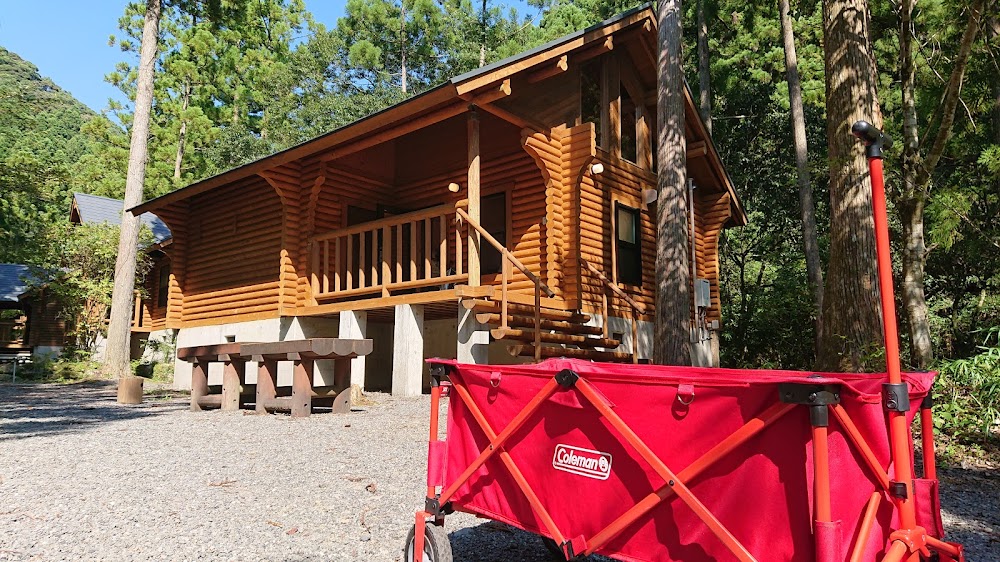 安田川アユおどる清流キャンプ場