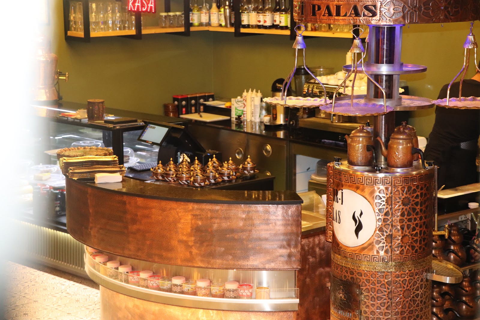 Şehr-i Palas Cafe & Restaurant mekanı