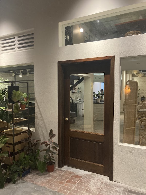 Common Space - Photo 1