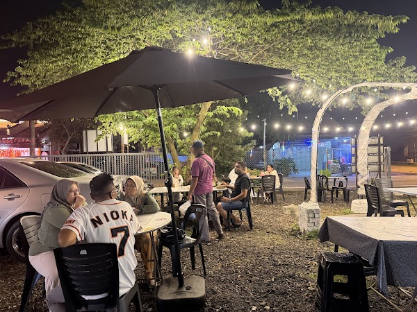 Warung Nasib Baik - Photo 1