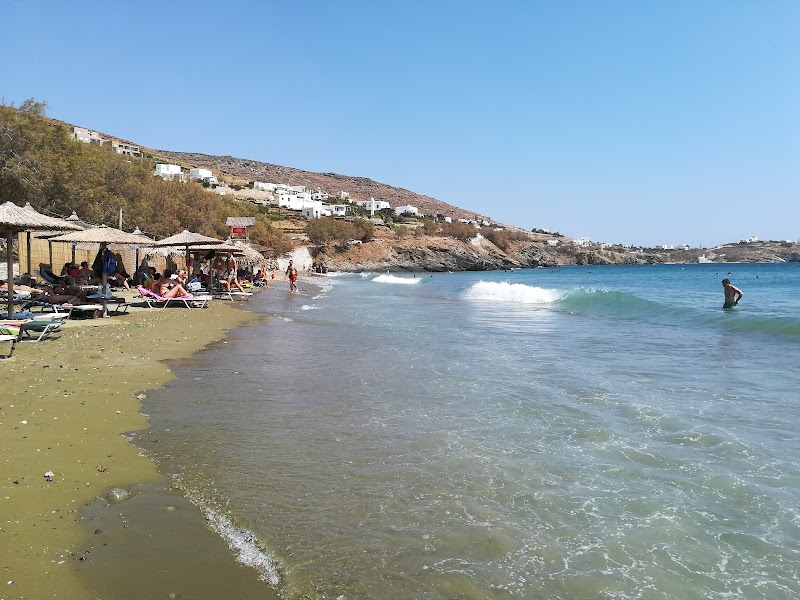 Τσαμπιά παραλία