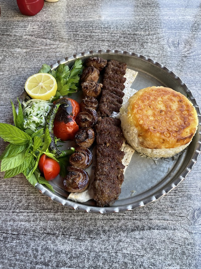 Ahura Restaurant photo 6