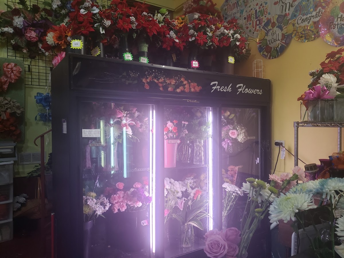 L & D Flowers of Elegance: Google Places image 1