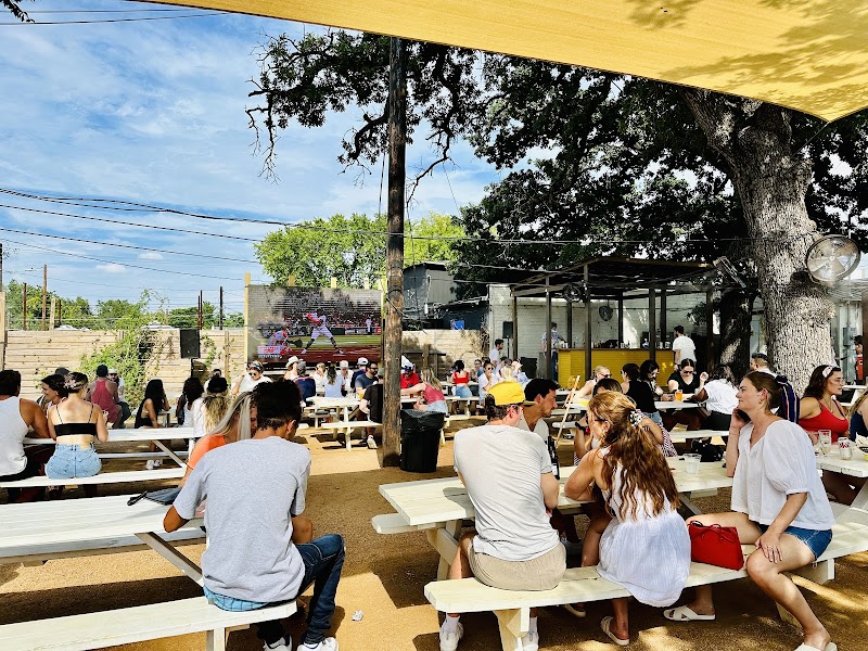 Skinny's Off Track Bar photo 5