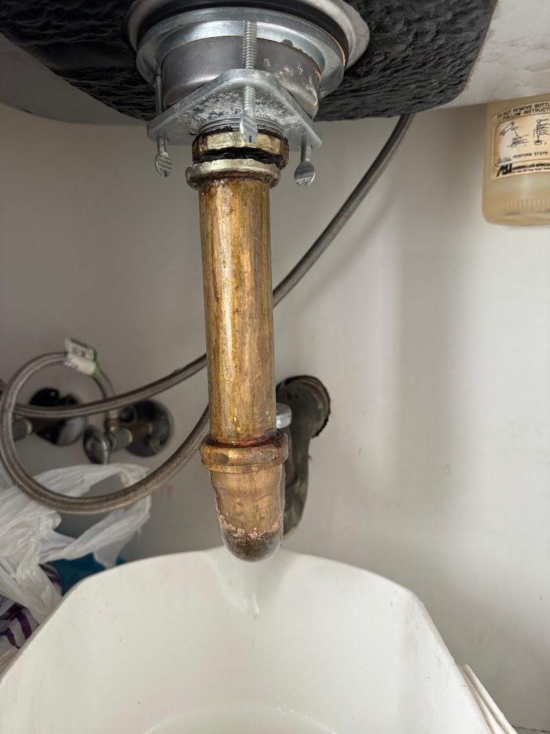 Bond's Plumbing & Electric - Electrician in New York