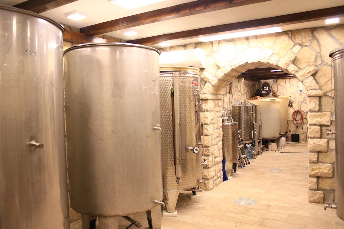 Lovrić Winery