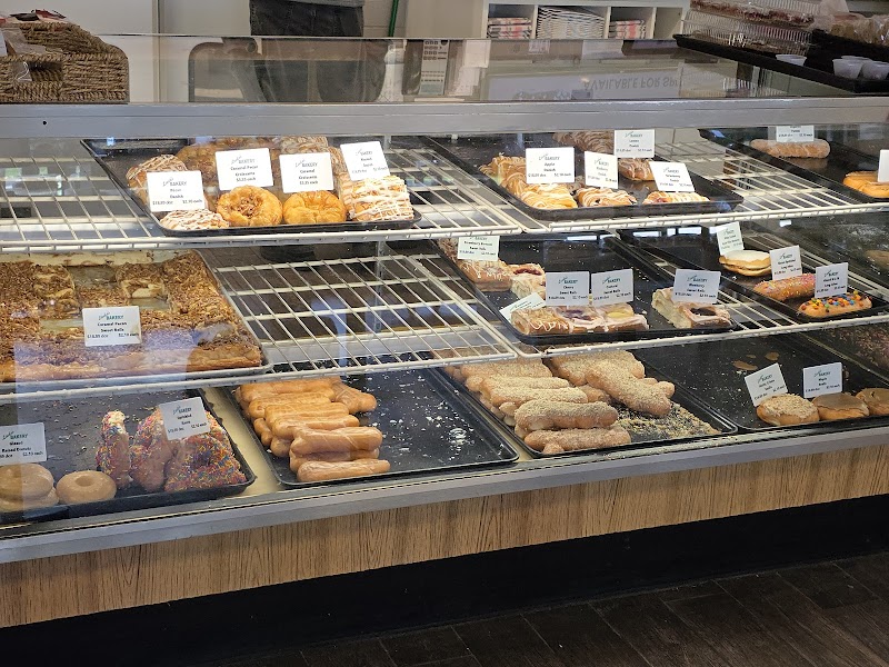 Linda's Bakery photo 3