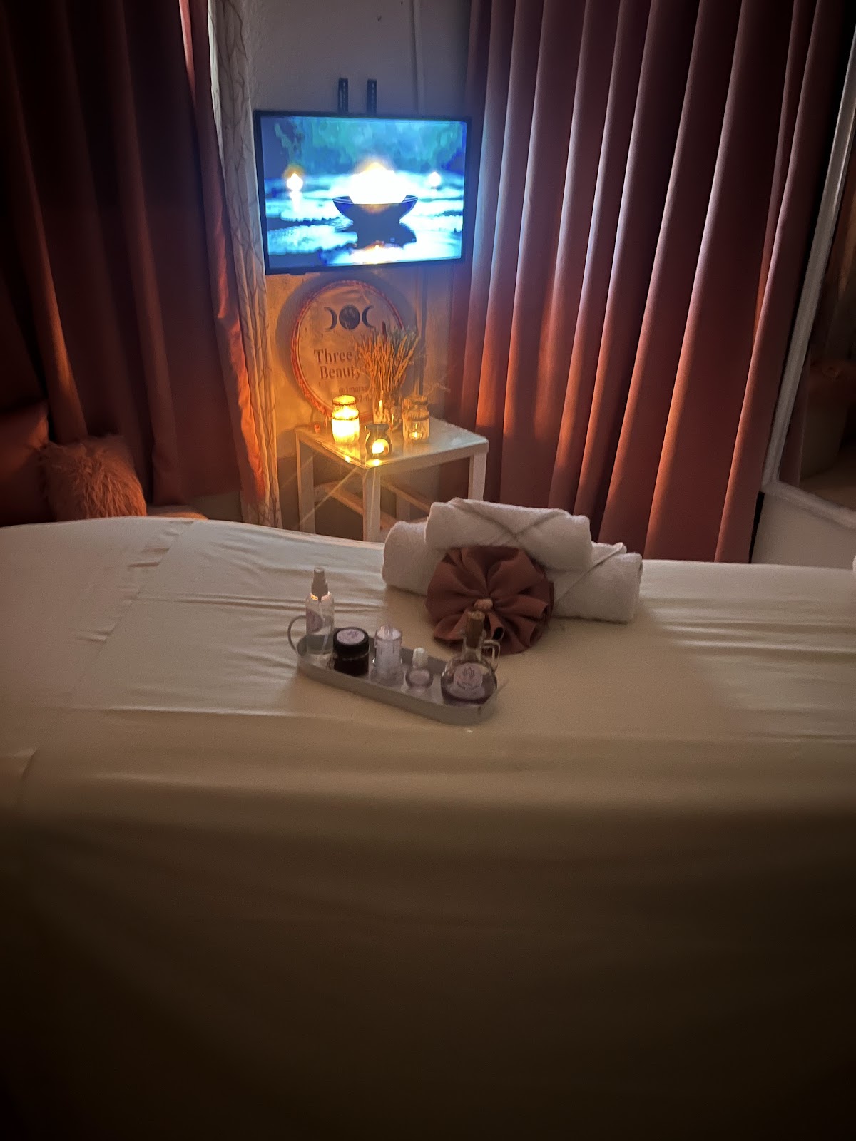 Three Mars Beauty Spa - Imagen 1