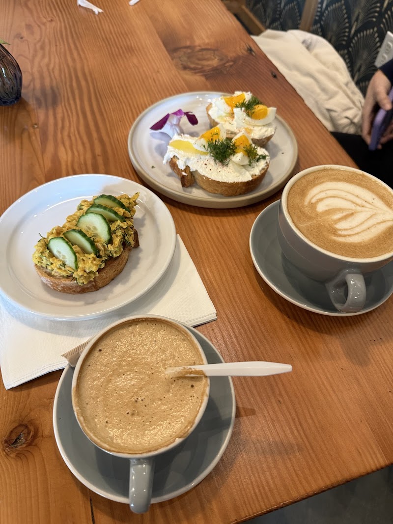 Bellden Cafe photo 3