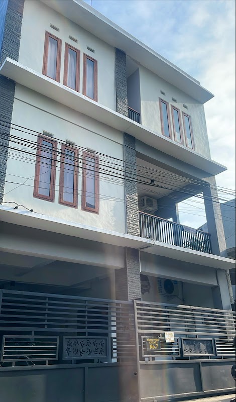 Kos Putra Dinoyo - First Living Kost