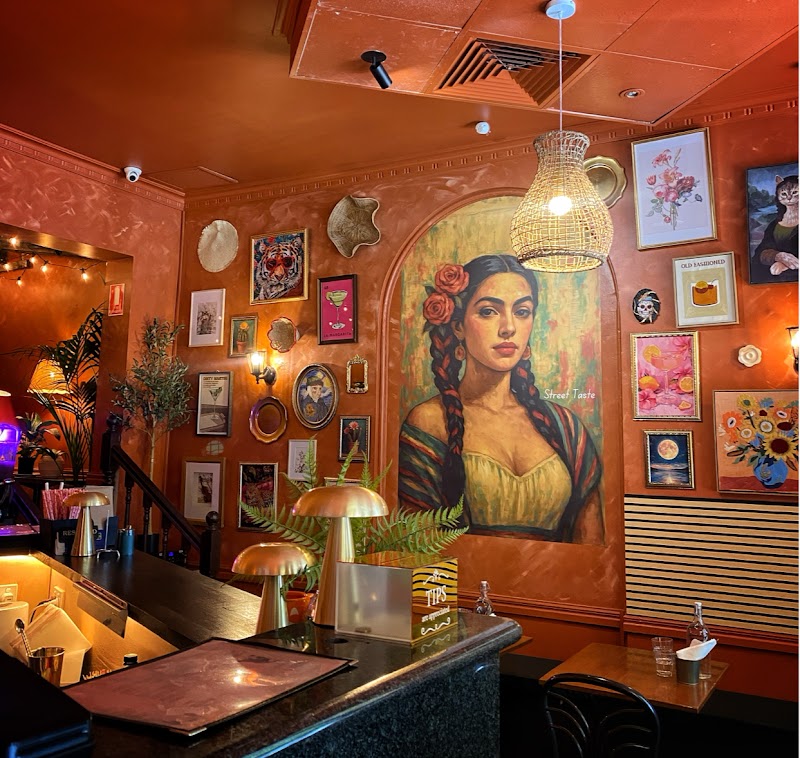 Street Taste - Carlton photo 1