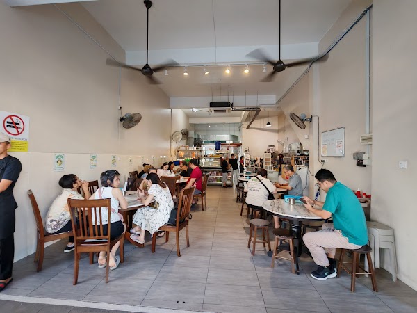 Chang Cheng Cafe - Photo 1