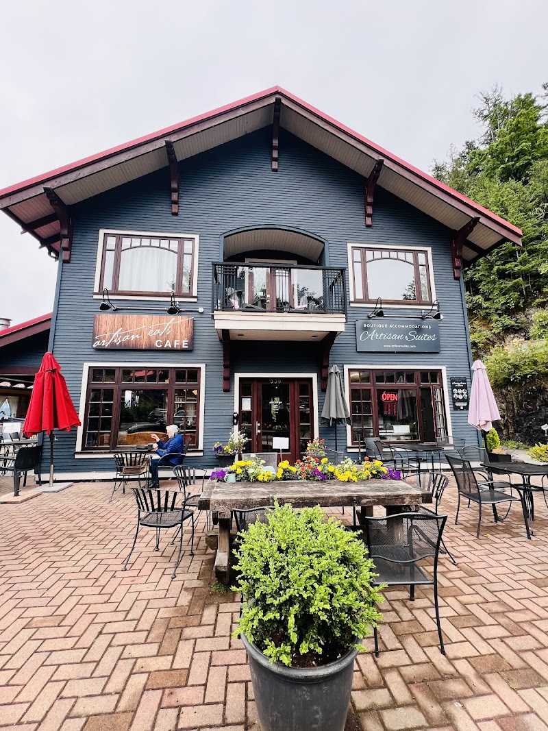 Artisan Eats Café & Fine Foods photo 4