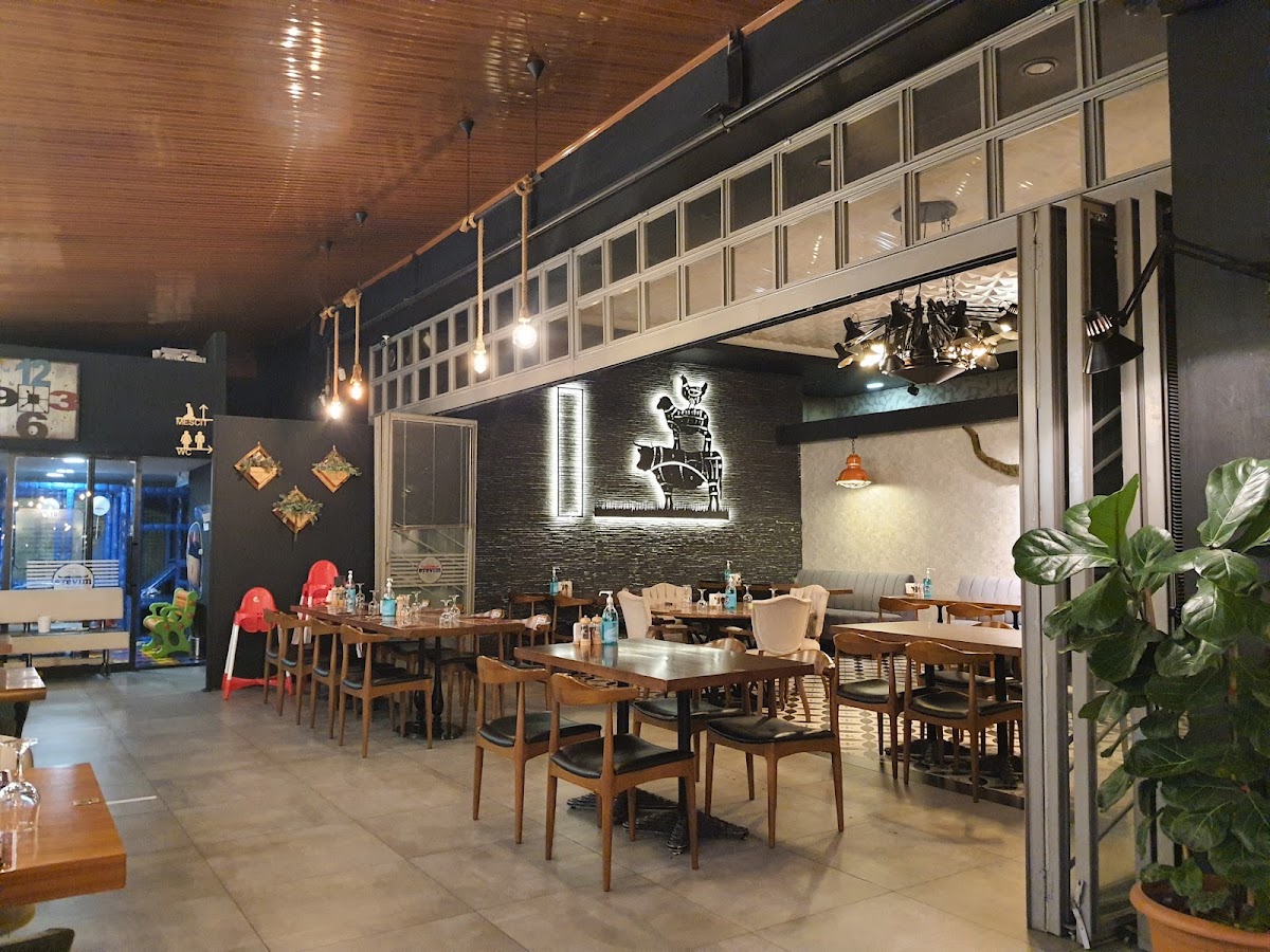 ETEVİM STEAKHOUSE