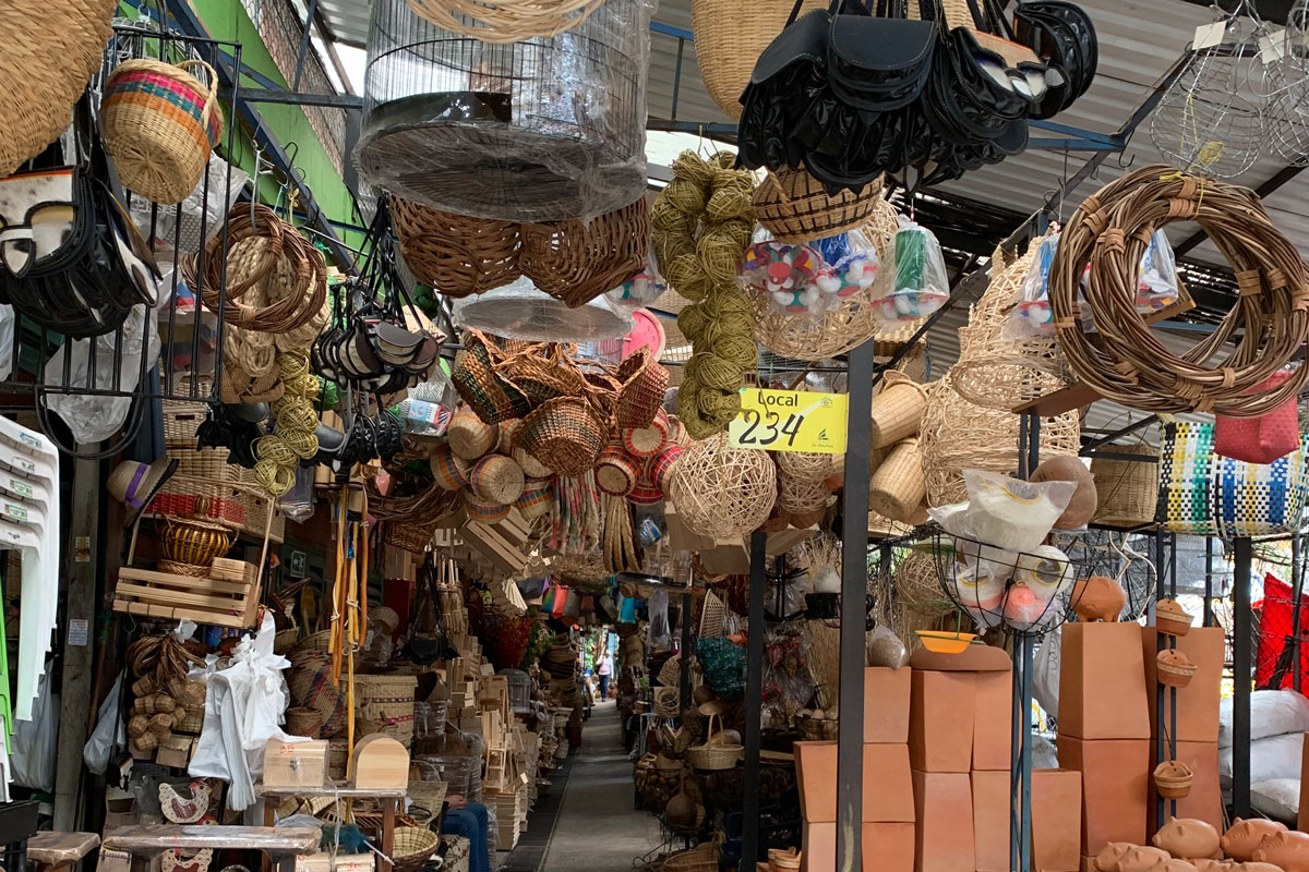 Plaza de Mercado La América