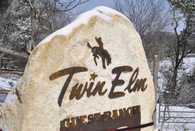 TWIN ELM GUEST RANCH - Photo 4