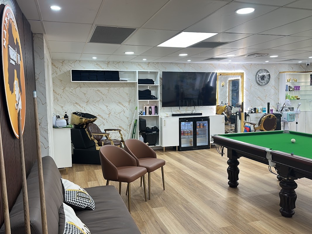 Urban Punjab Hair studio photo 1