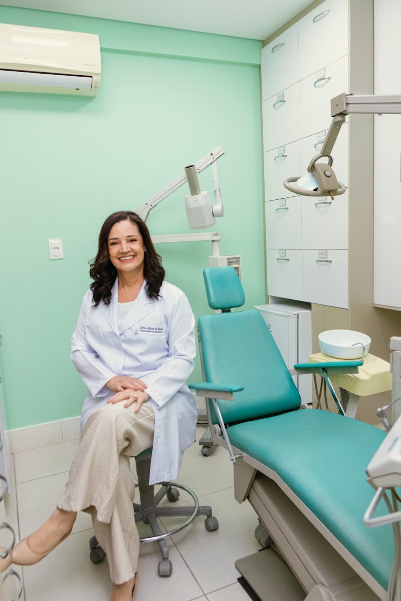 Consultório Odontológico - Dra. Márcia Reis