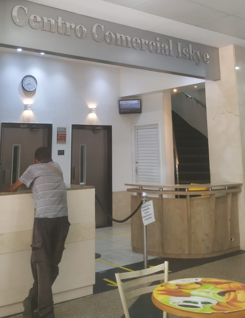 Consultório Odontológico Dra. Dryele Alcântara Reabilitação Oral e Estética | Dentista Tijuca - foto 3