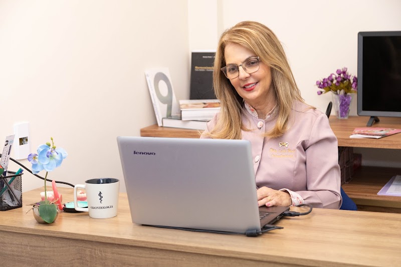 L.Bucci Odontologia Integrada Invisalign Doctor - foto 3