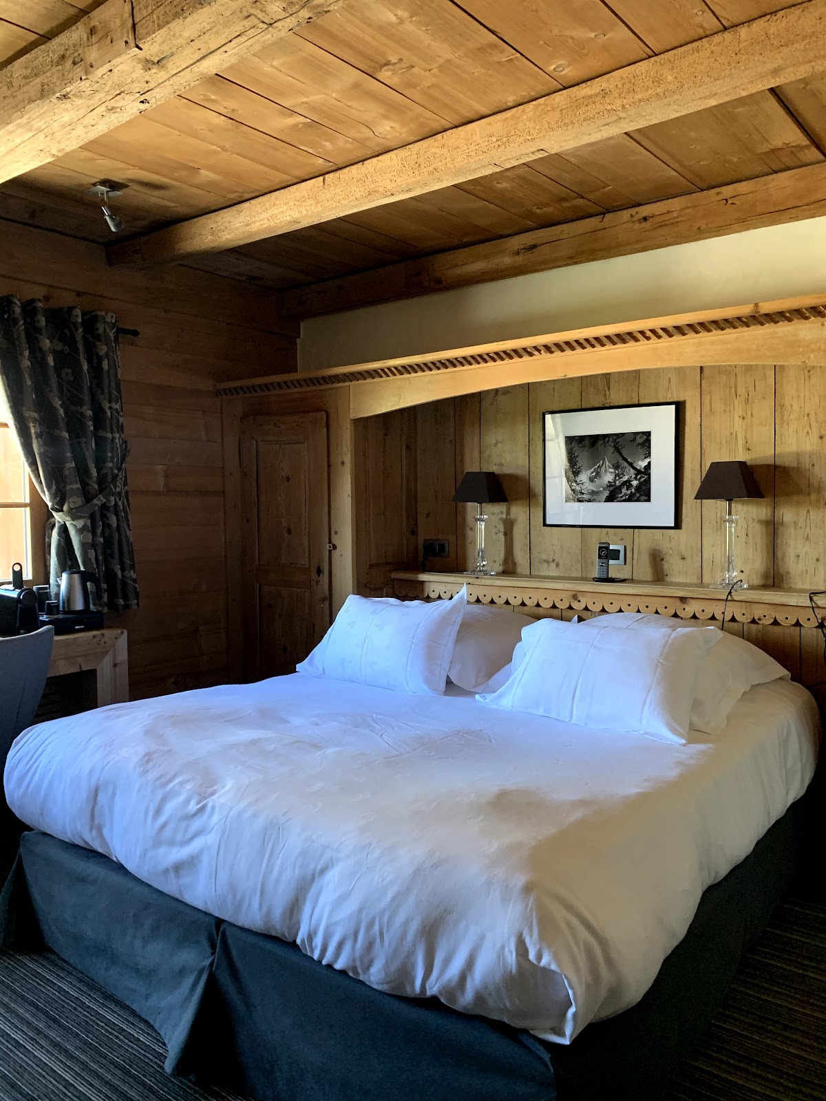 Hôtel Le Fer à Cheval, dog-friendly hotel, photo 4