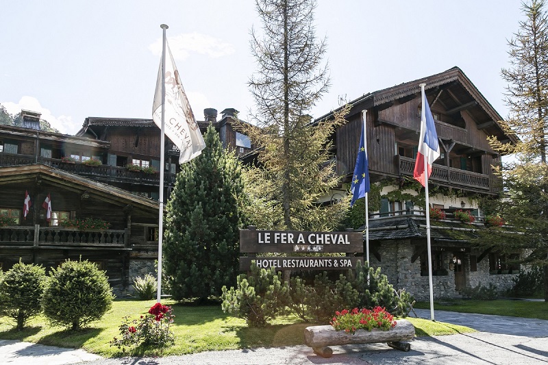 Hôtel Le Fer à Cheval, dog-friendly hotel in Megeve