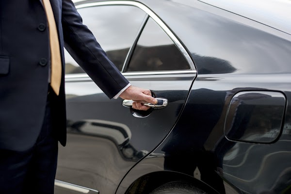Black Car Service in Chicago by O'Hare Limousine portfolio