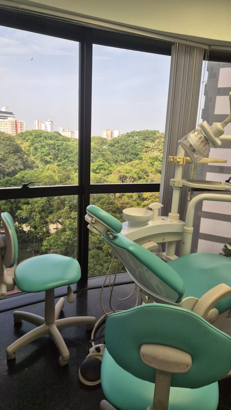 Dra. Rísia - foto 2