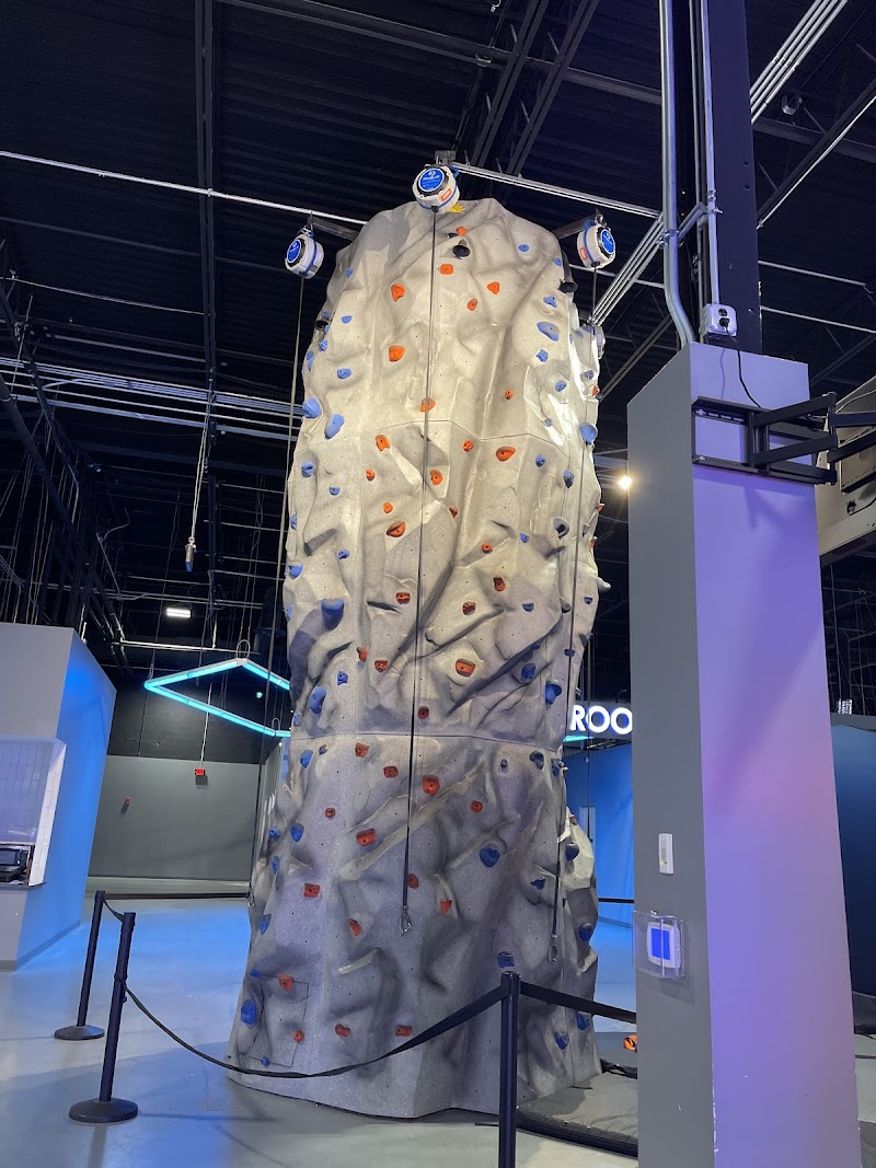 Universal Nonstop photo 3