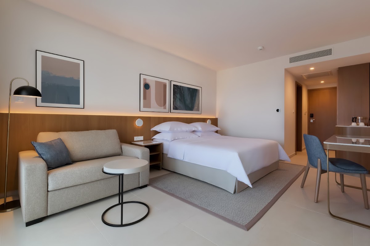 Bluesun Hotel Elaphusa, dog-friendly hotel