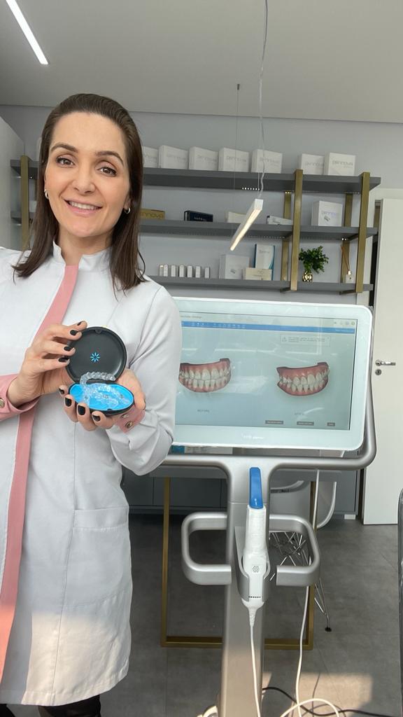 Dra Carina Cigolini - Cirurgiã-dentista - foto 5