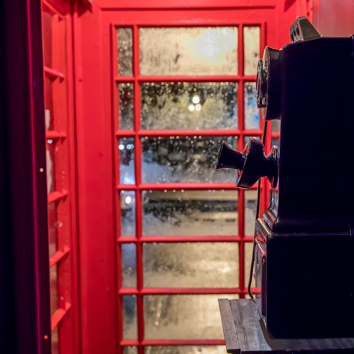 Red Phone Booth fotoğraf 1