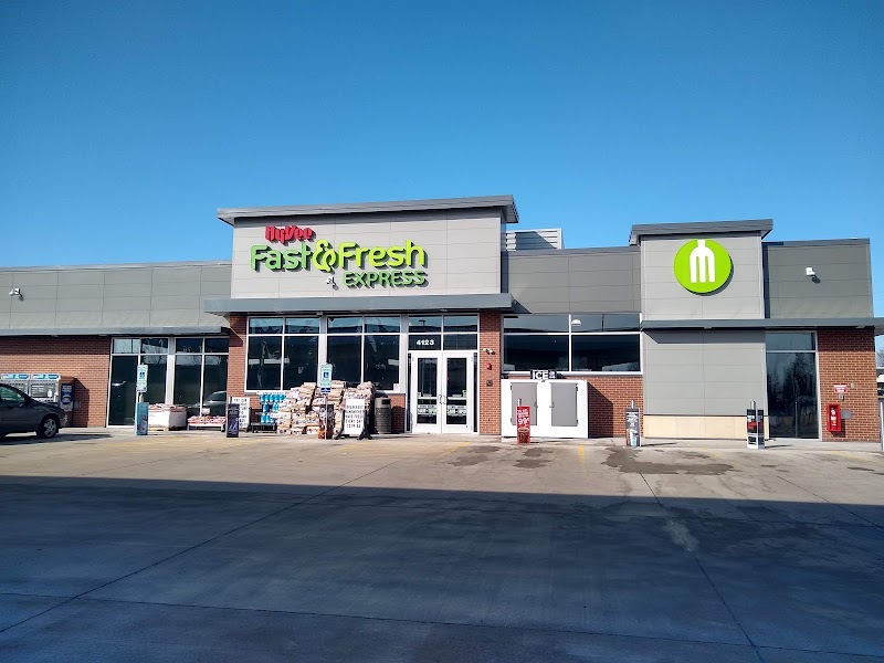 HyVee Fast and Fresh Express photo 1