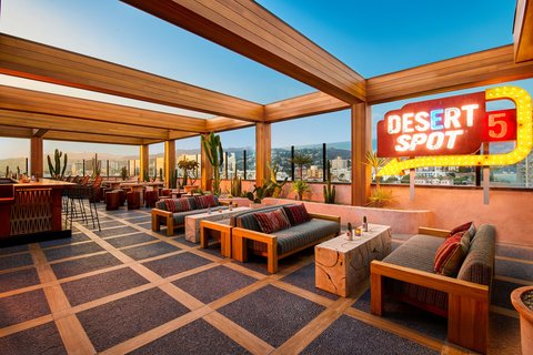 Hollywood Volume, dog-friendly hotel, photo 3