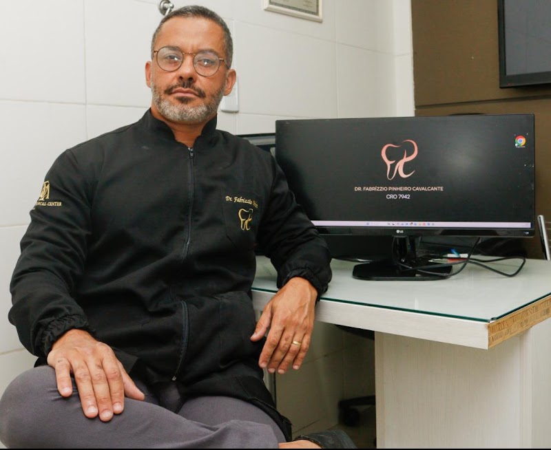 Dr Fabrízzio Pinheiro Cavalcante, Endodontista - foto 3