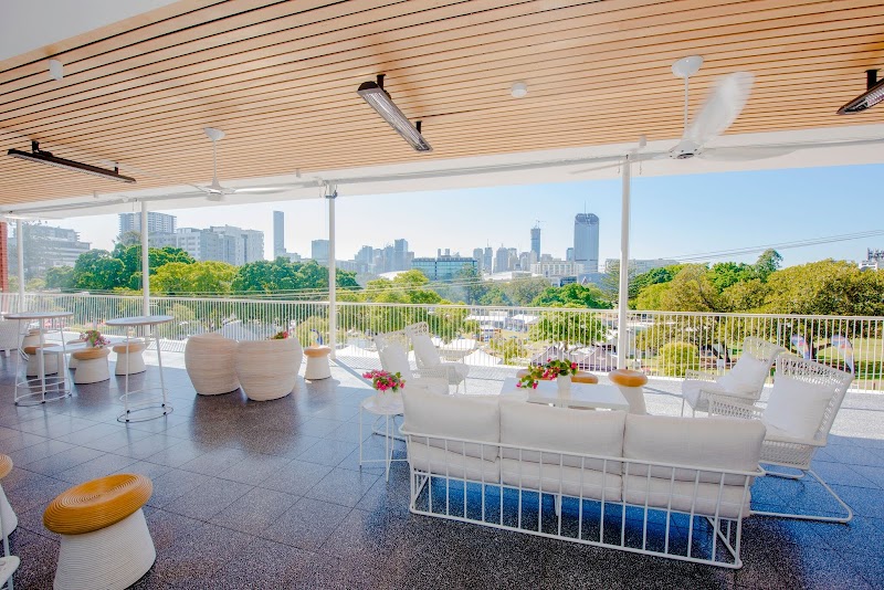 The Greek Club photo 4