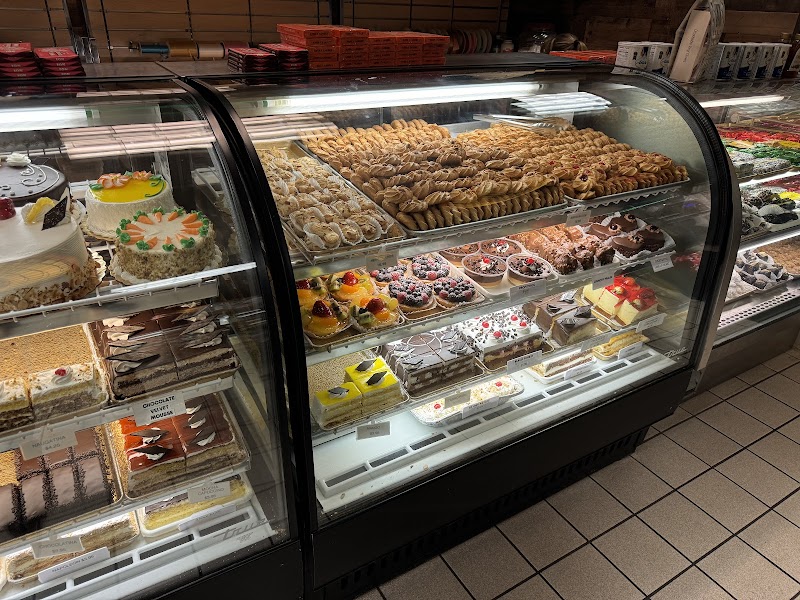 Papagalino's Cafe photo 4