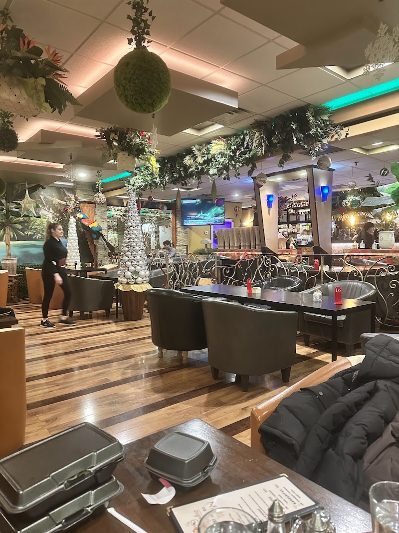 Papagalino's Cafe photo 4