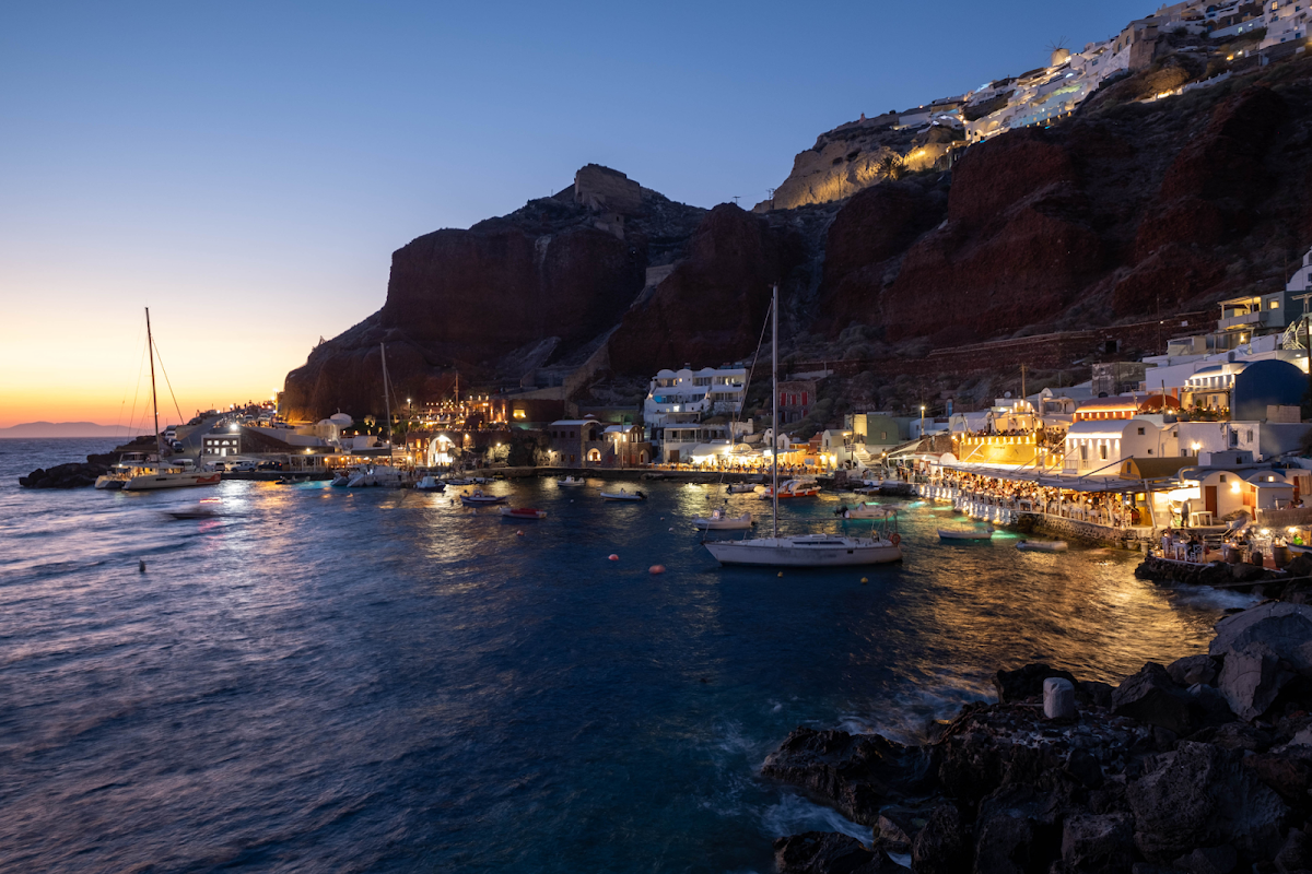 Ammoudi Bay