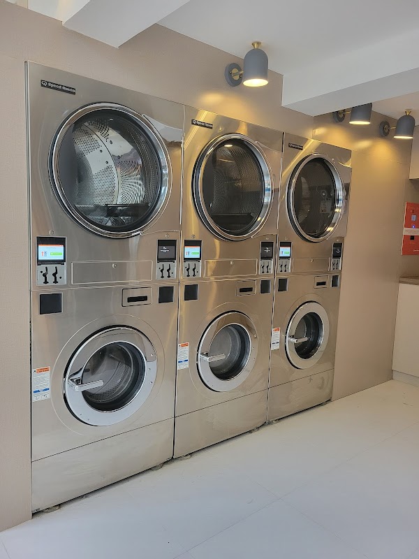Klēn Laundromat.