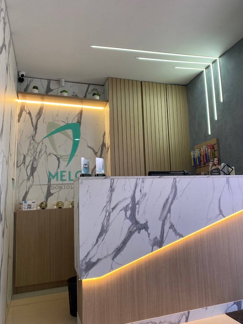 Melo Odontologia Estética - foto 4