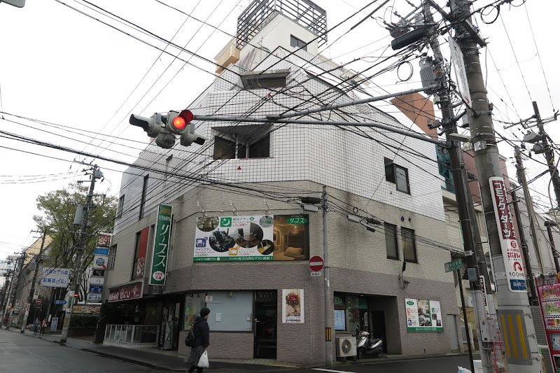 カプセルホテル リーブス