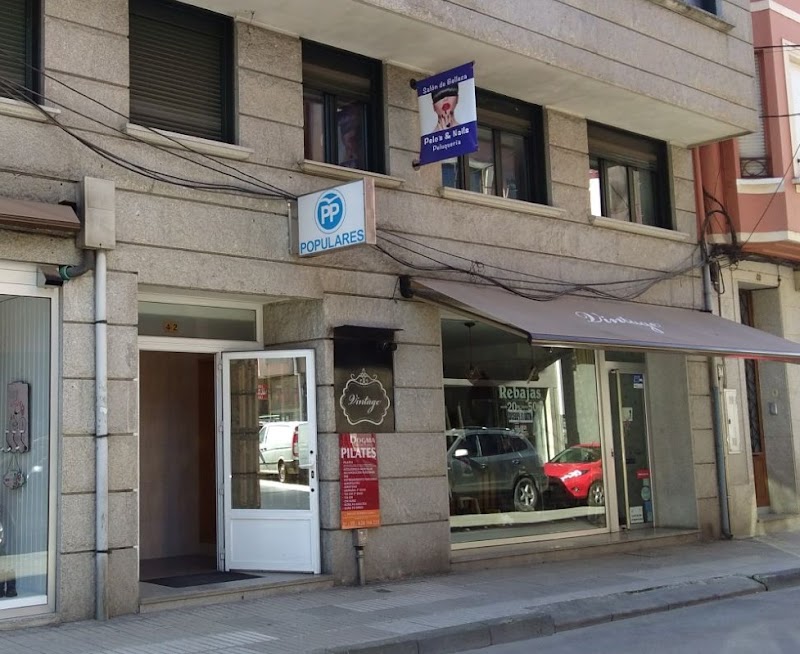 Pelo´s & Nails photo 2